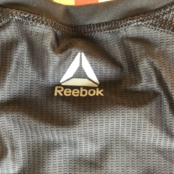 3/$25 Reebok One Series Training Compression Tee Size S - Picture 7 of 8